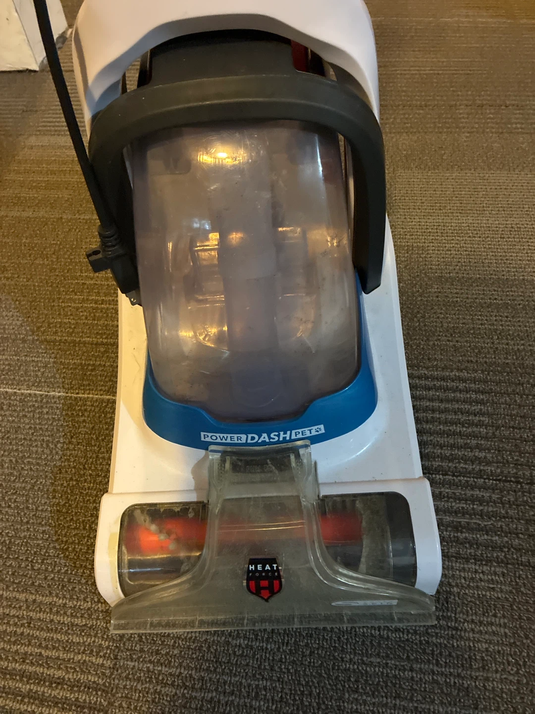 Hoover PowerDash Pet Carpet Cleaner - photo 2