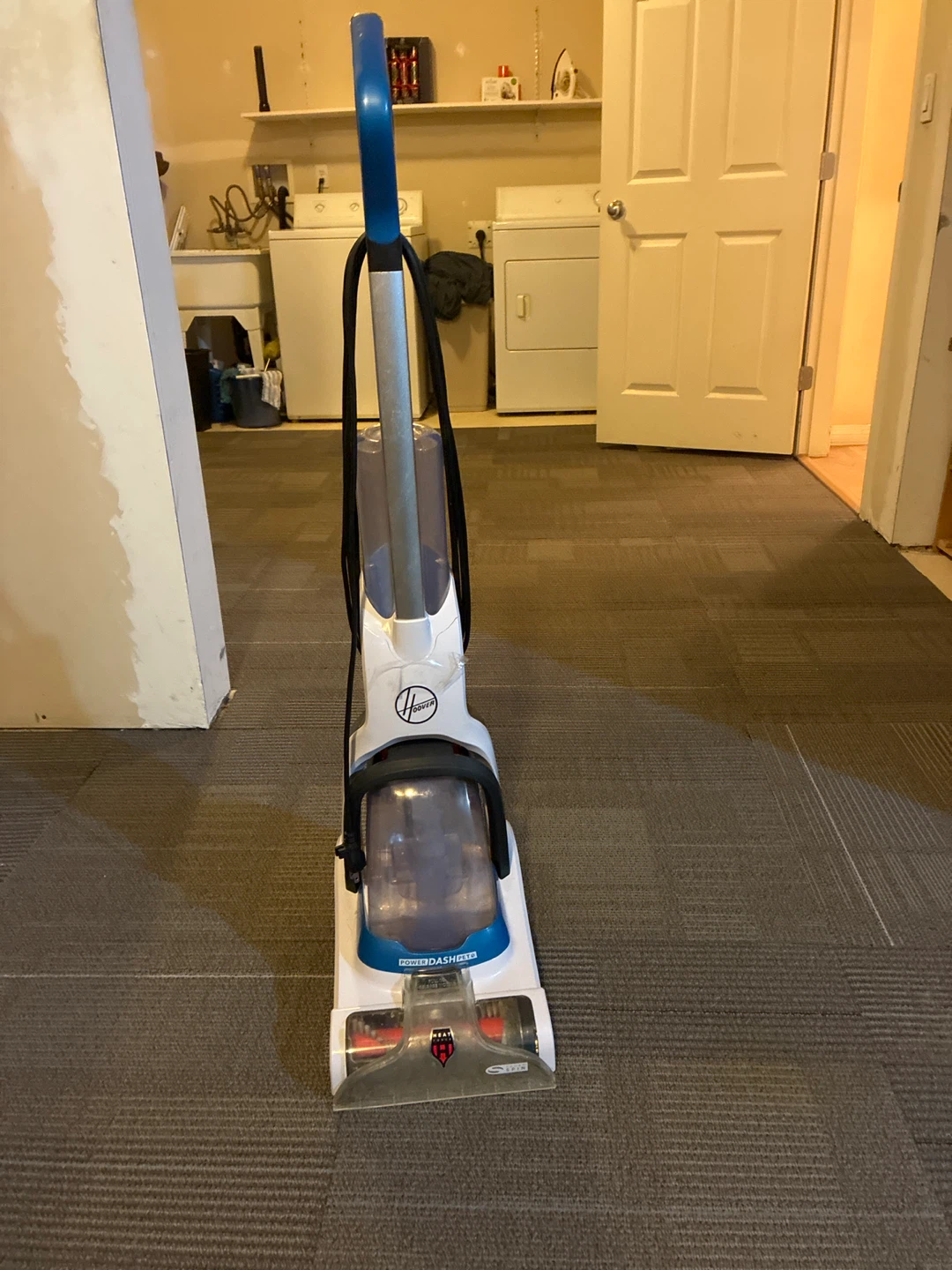 Hoover PowerDash Pet Carpet Cleaner