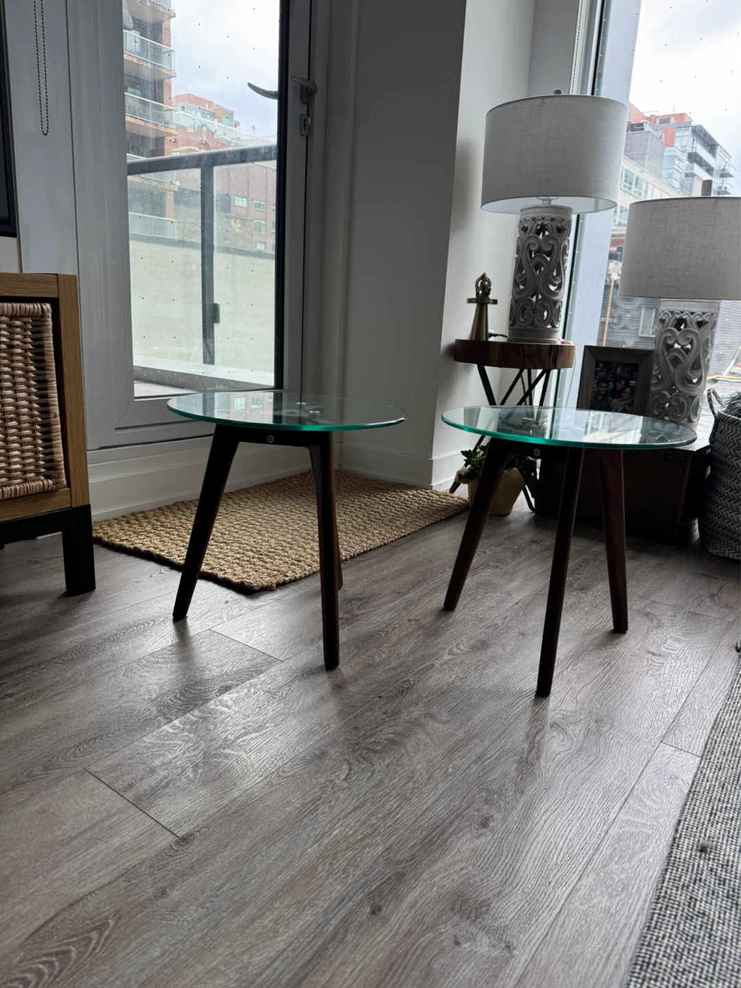 Set of 2 Article Round Glass Top Side Tables - photo 2