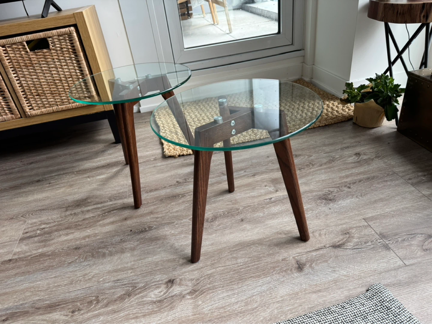 Set of 2 Article Round Glass Top Side Tables - photo 3