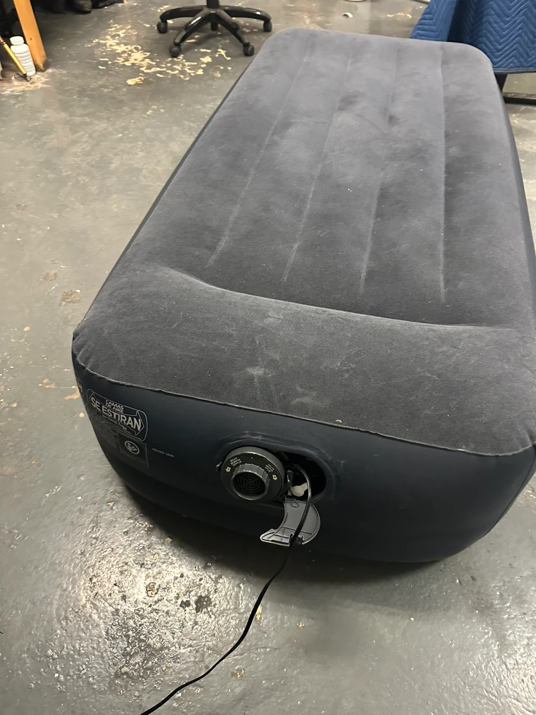 Intex Air Mattress - photo 3