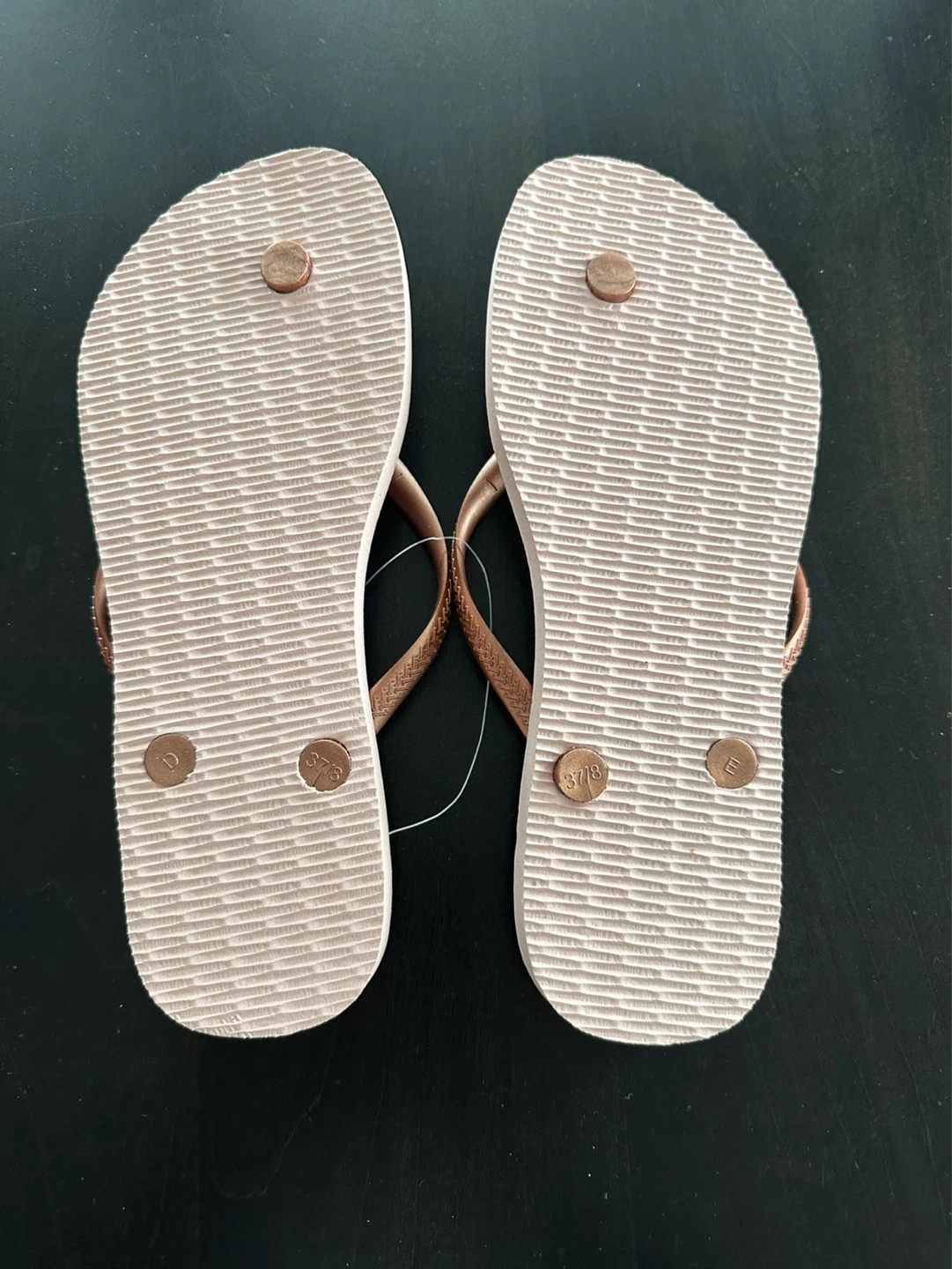 Havaianas Flip Flops Rose Gold Floral Size 7/8 - photo 2