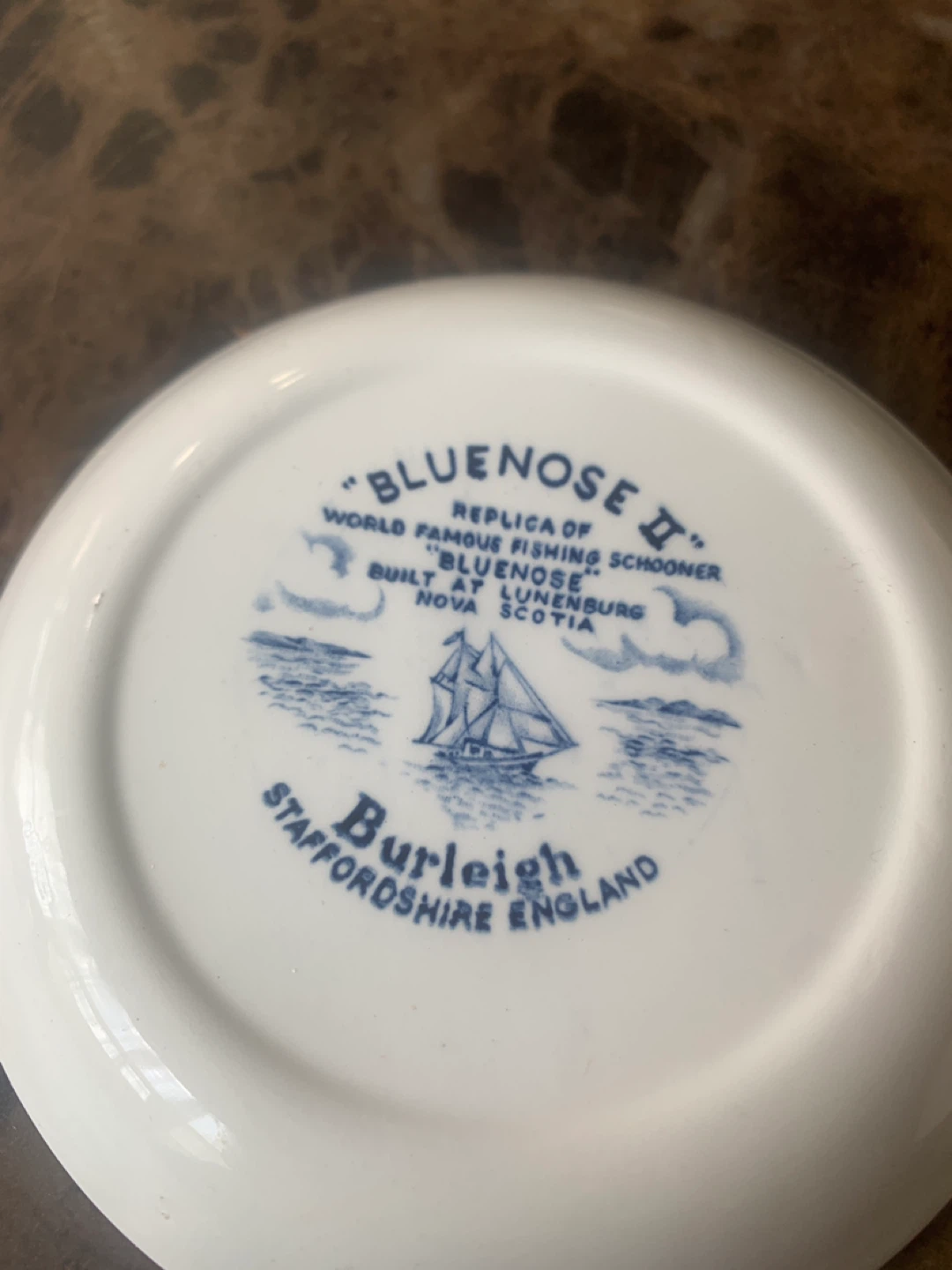 Collectable small plate from England - photo 4
