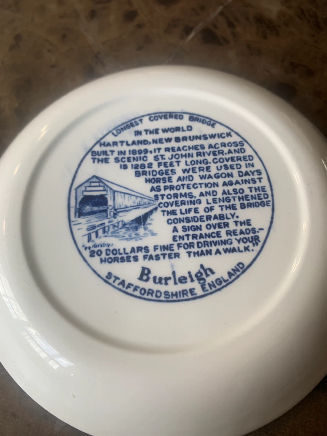 Collectable small plate from England - photo 5