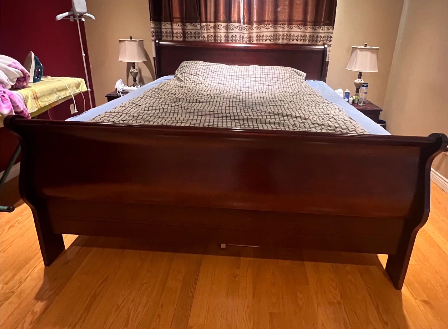 Dark Wood Sleigh Bed Frame - king Size
