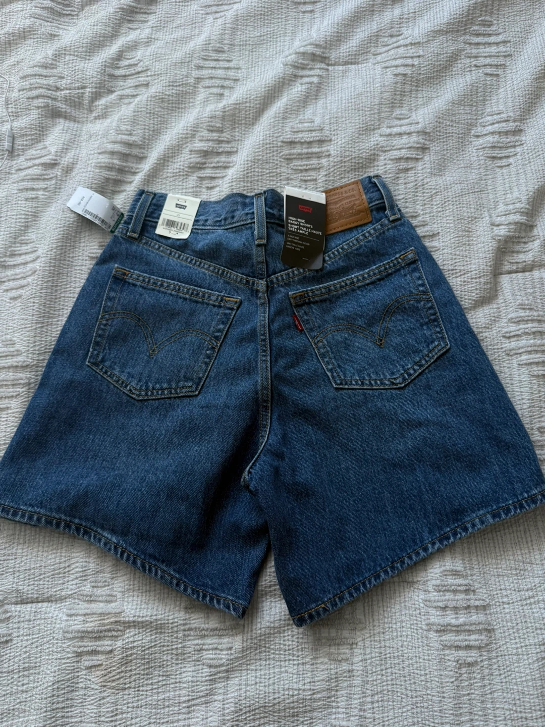 Levi's Women's Denim Shorts Size 25 - photo 2