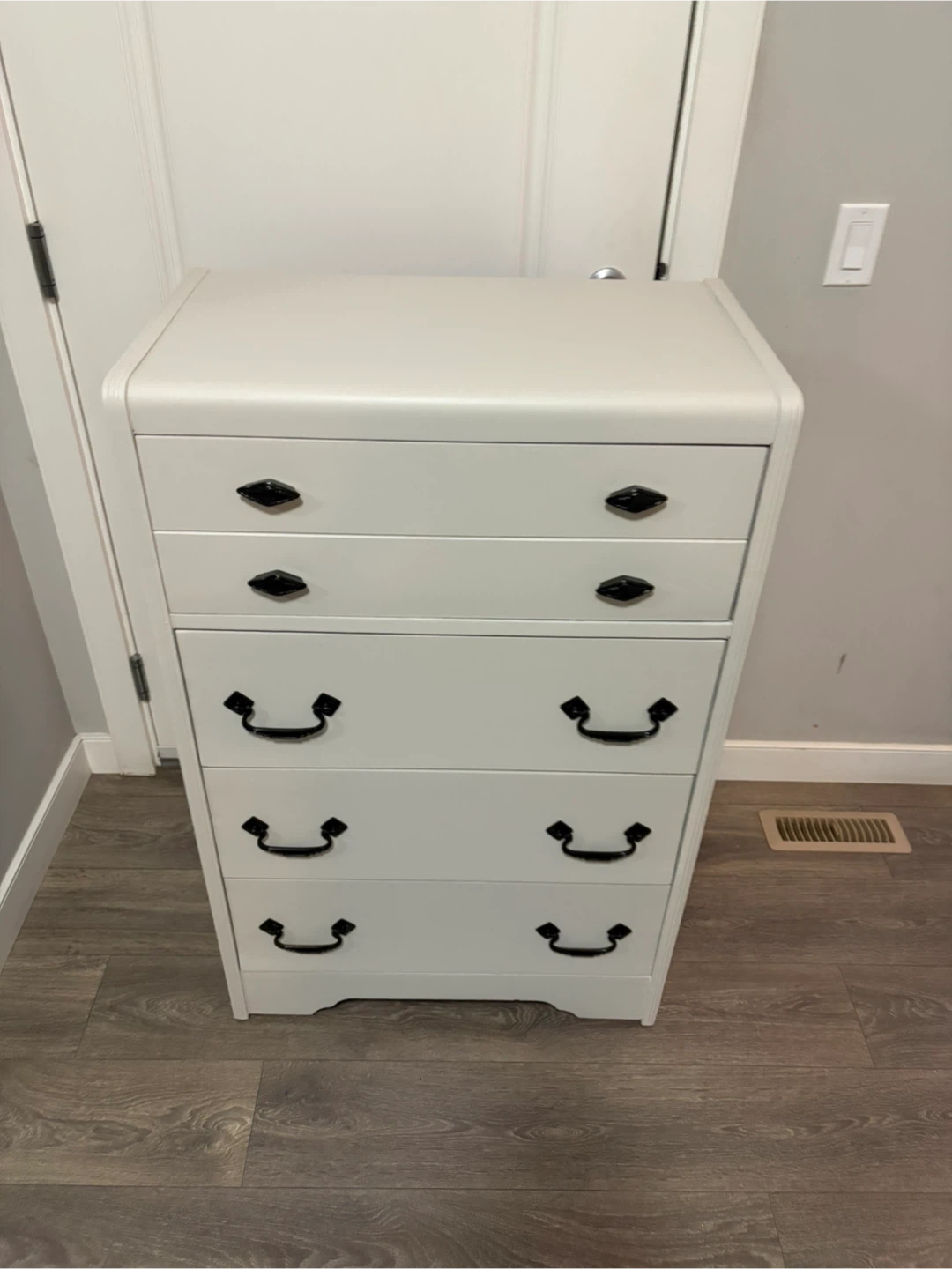 Vintage dresser - photo 2
