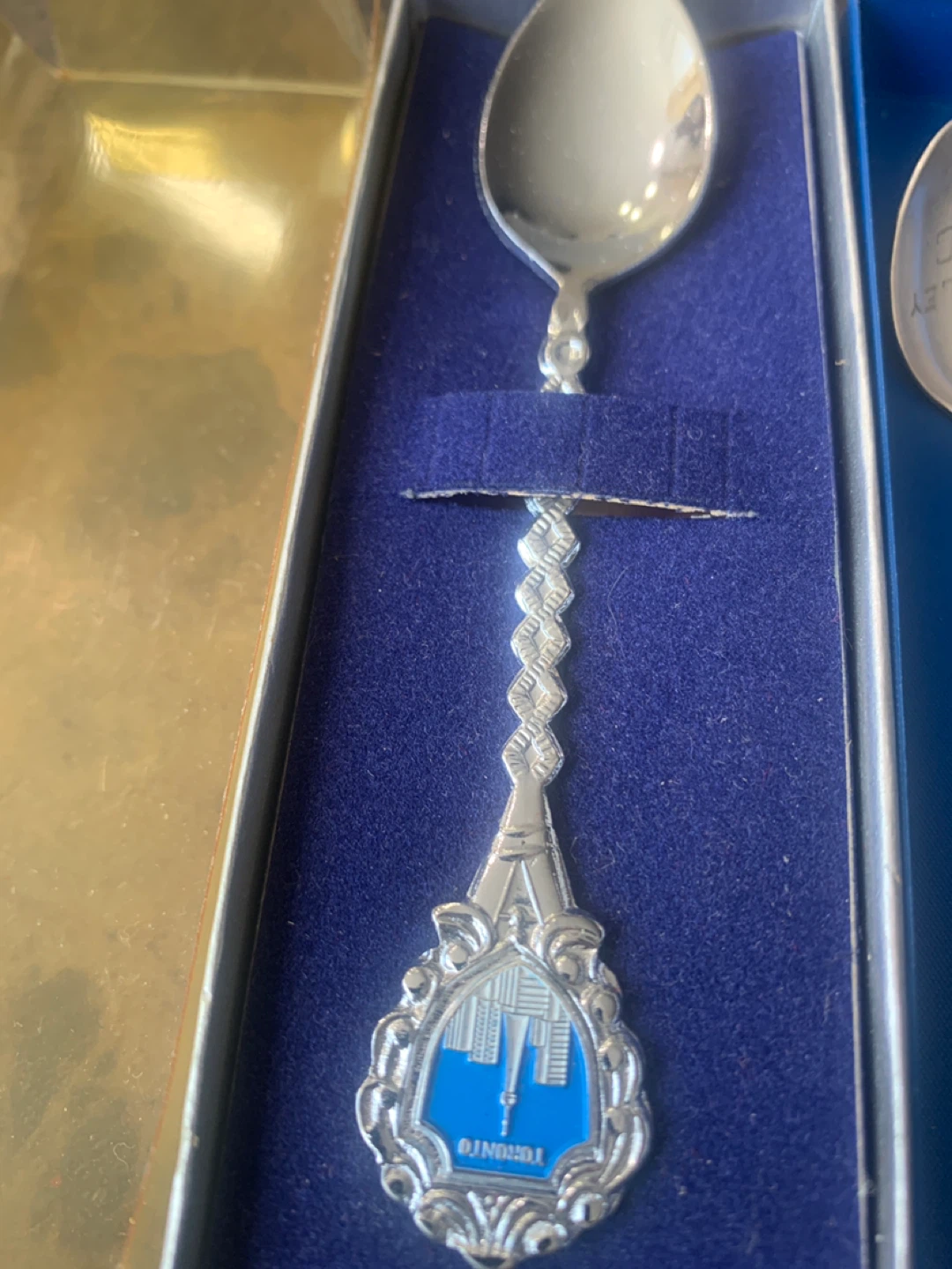 Souvenir Spoons - Toronto & Canada - photo 4