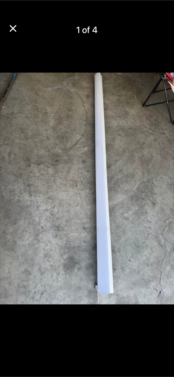 EEL Canada LED Stream Flow Strip Light - 8FT