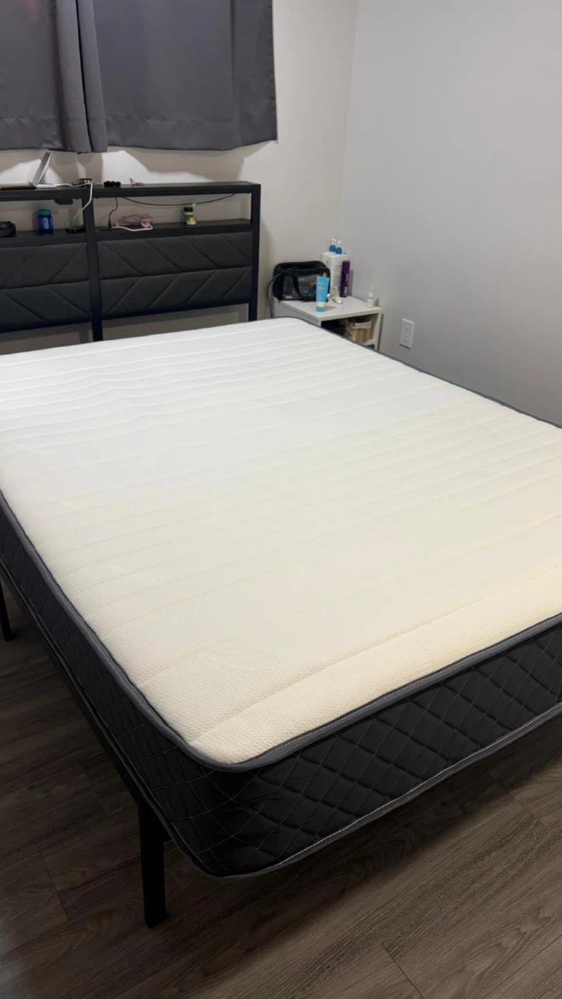Queen Size Mattress - photo 4