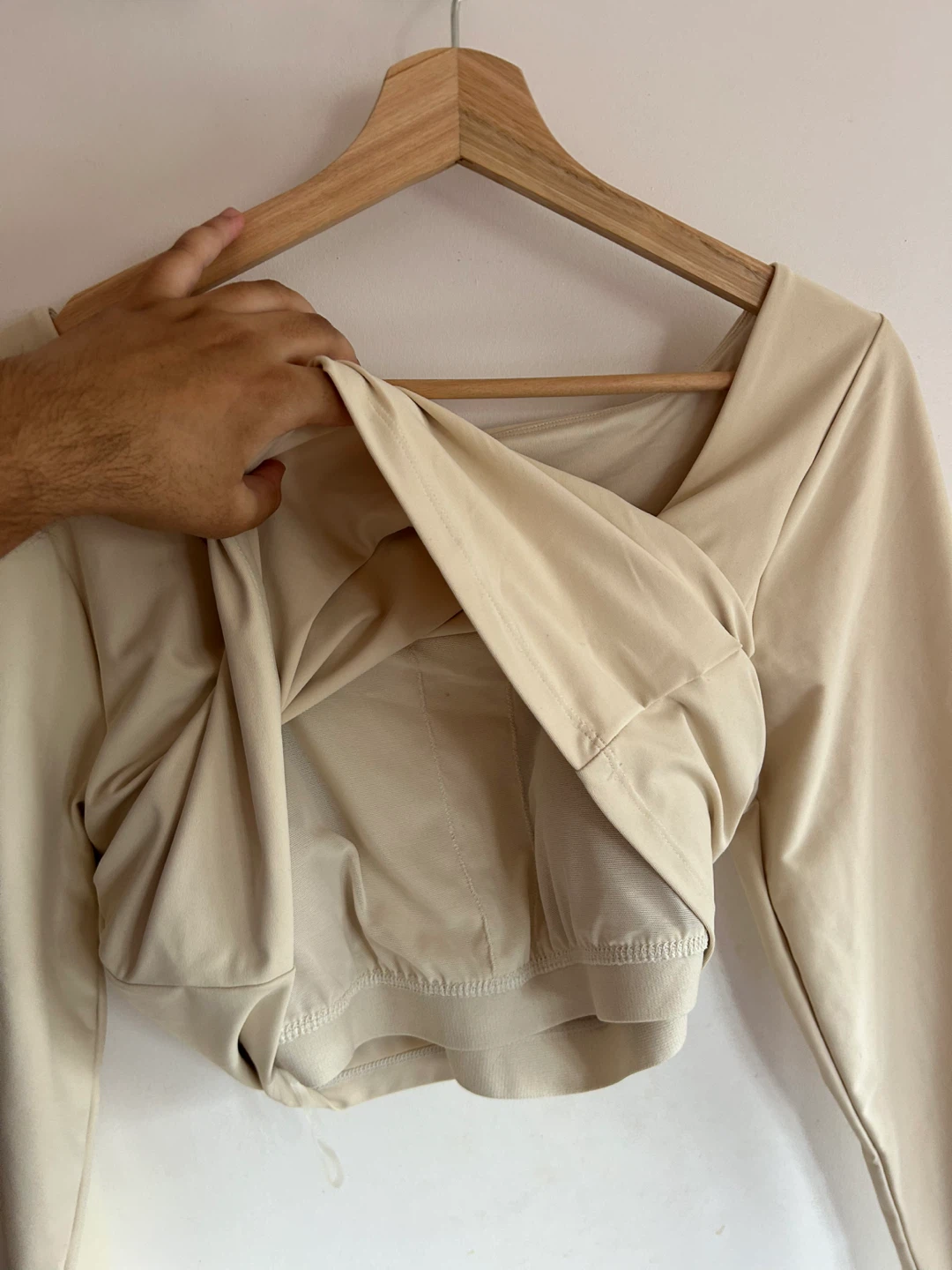 Activewear Cream Long Sleeve Cropped Top - XL - photo 2