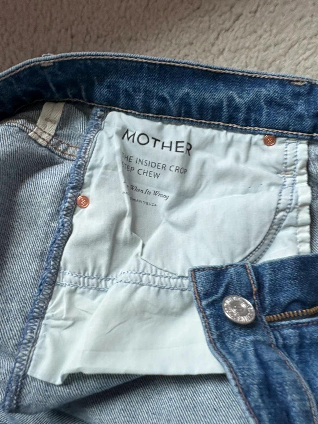 MOTHER The Insider Crop Step Chew Jeans size 32 - photo 3