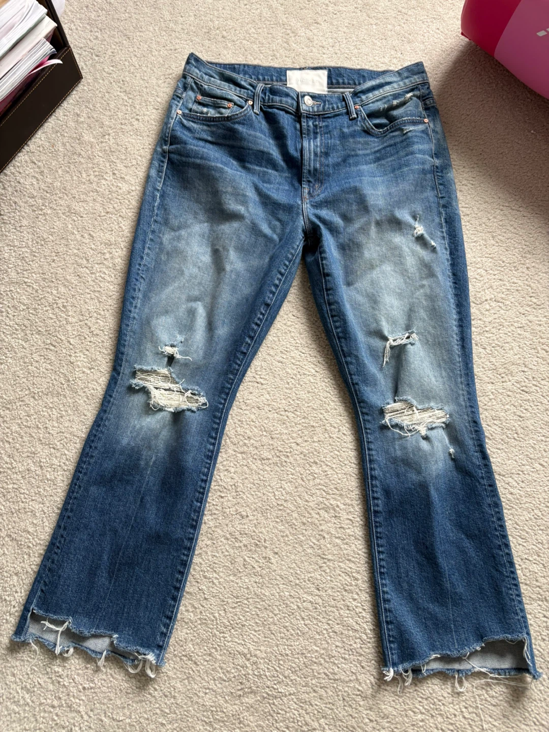 MOTHER The Insider Crop Step Chew Jeans size 32
