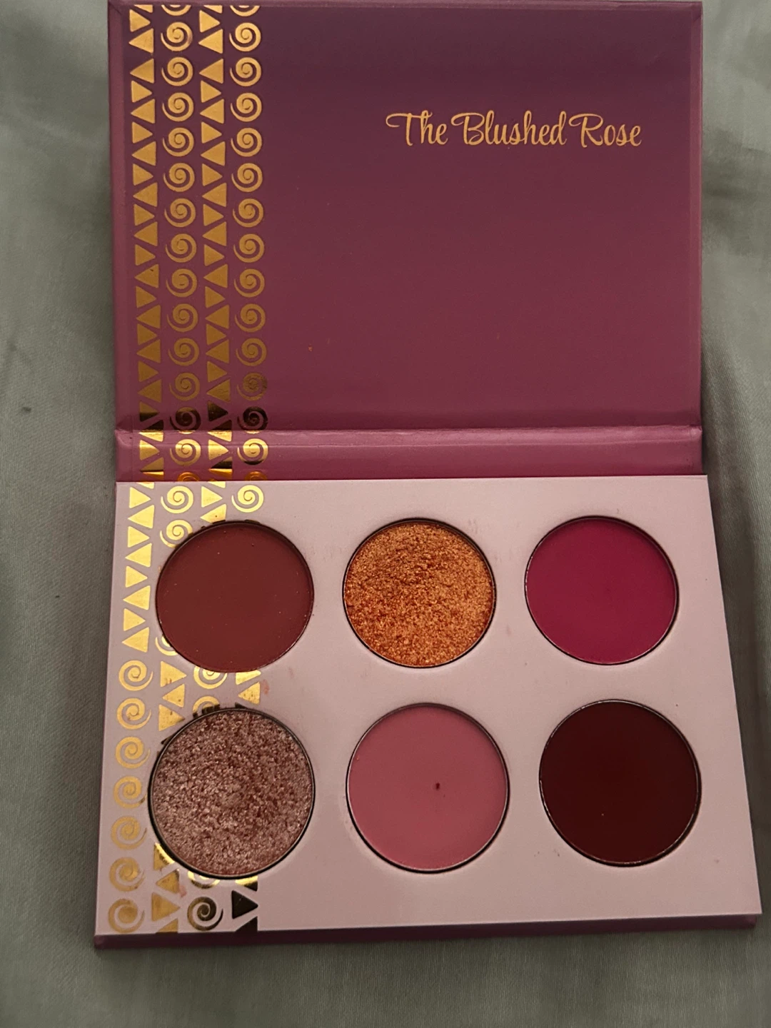 Juvia's Place The Blushed Rose Eyeshadow Palette