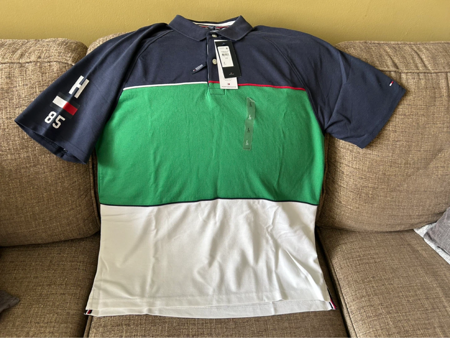 Tommy Hilfiger  Polo Shirt - Size L - photo 2