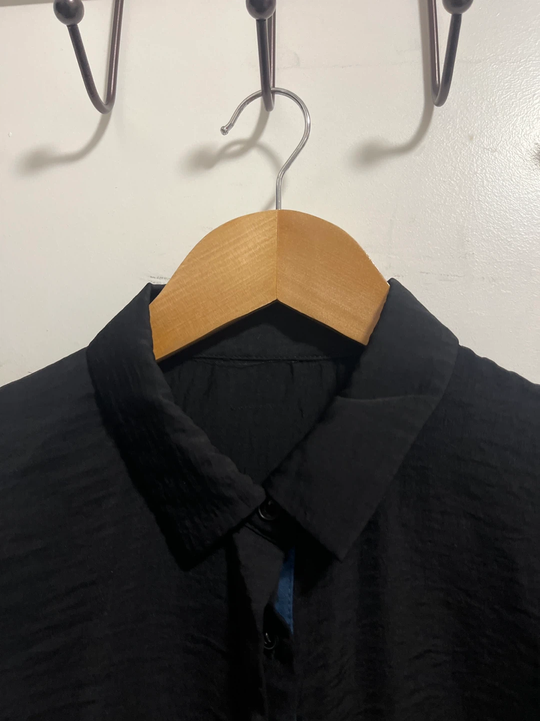 Black Collared Button-Up Shirt with Blue Accents - photo 2