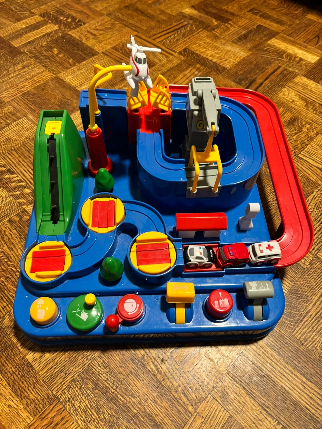 Hahaland City Rescue toy