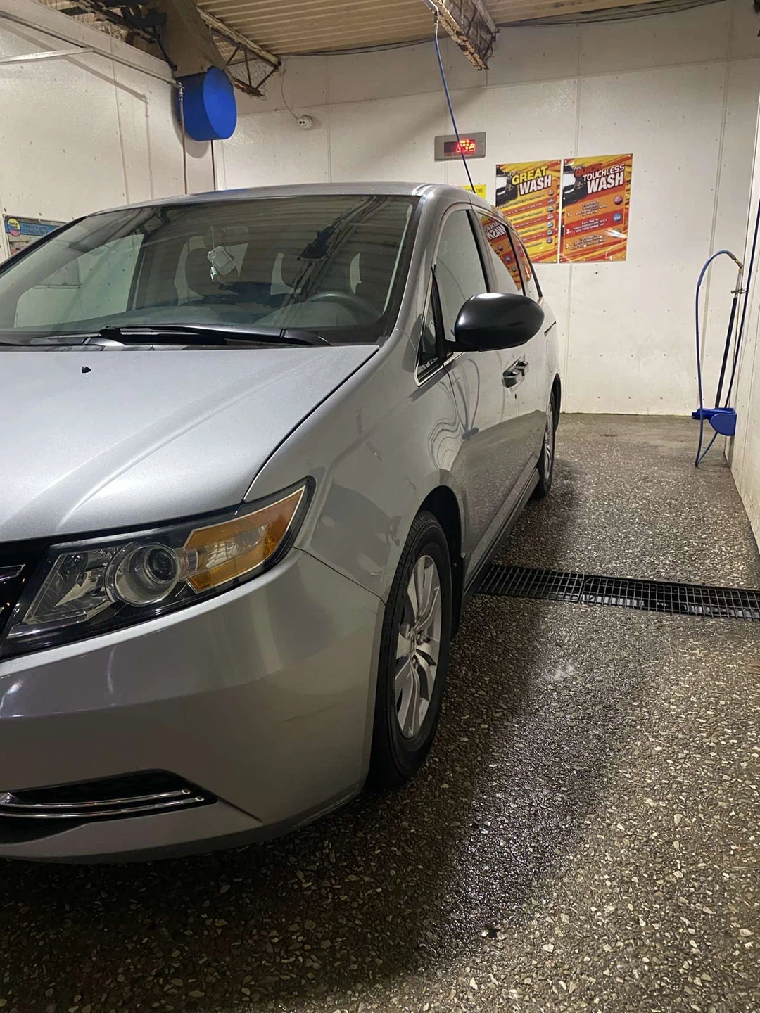 Honda Odyssey - photo 2