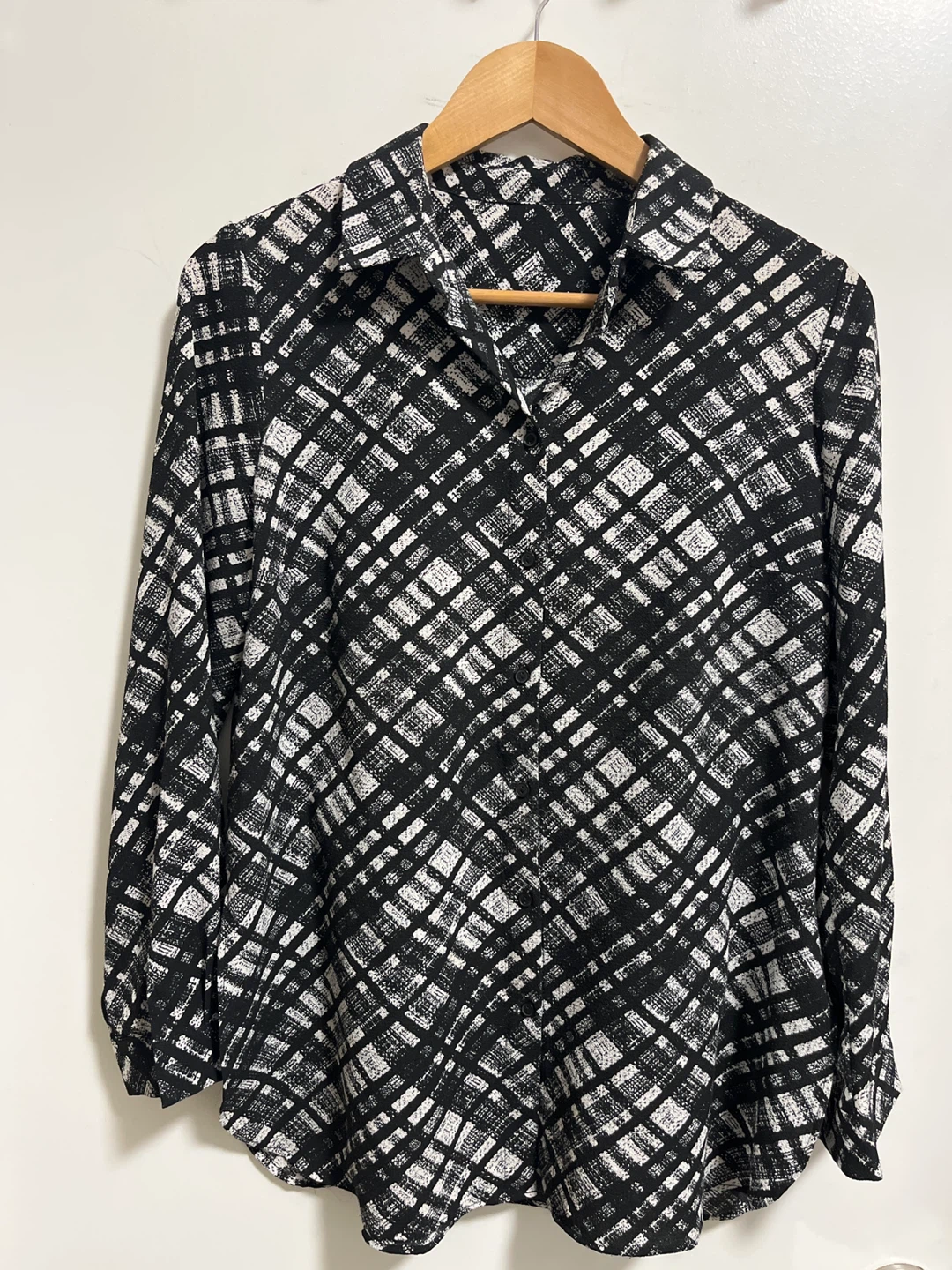 Black and White Patterned Long Sleeve Button-Up Shirt