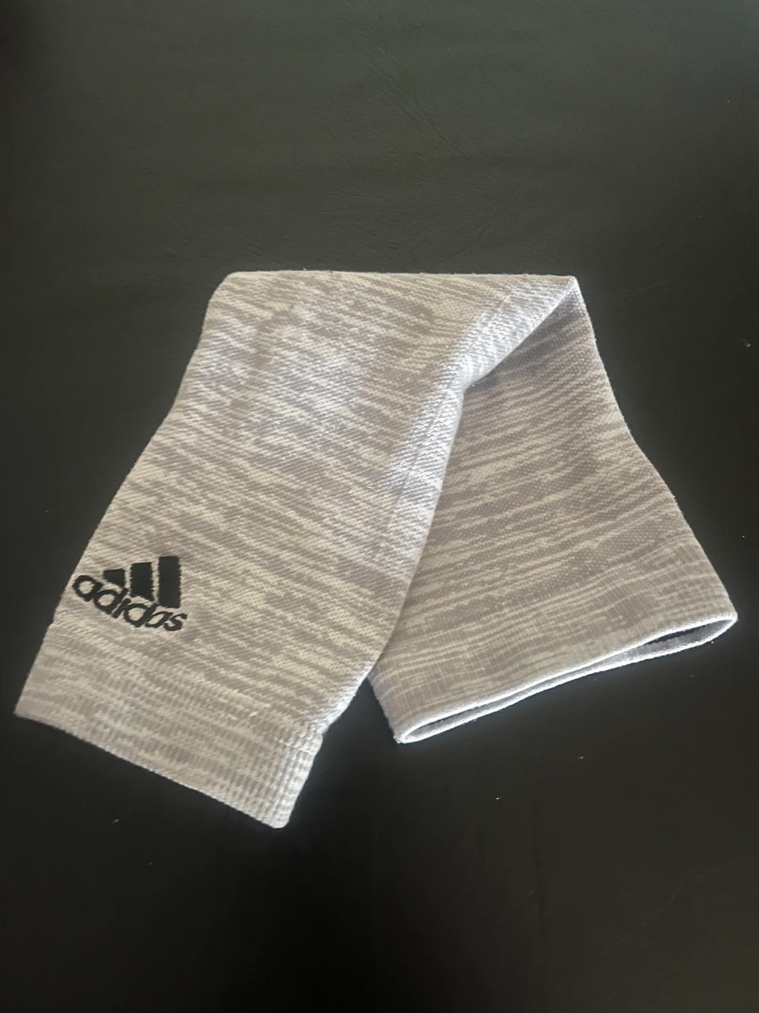 Adidas Grey Arm Sleeve perfect for tennis or for working - photo 3