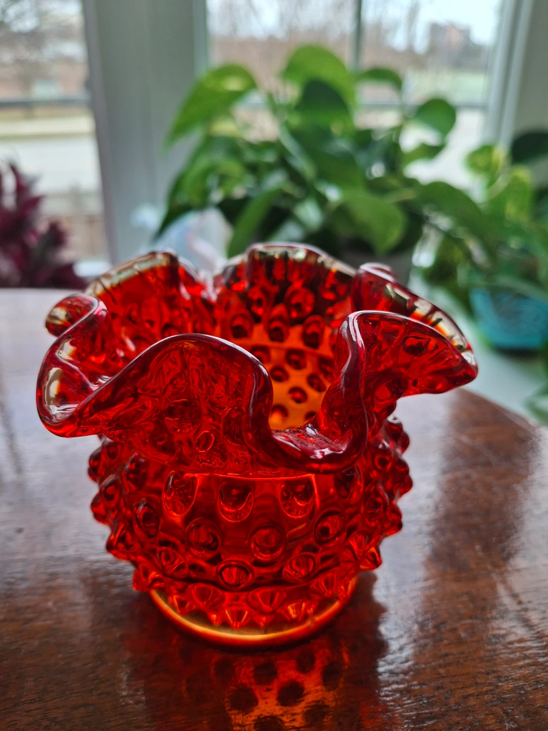 Small red vintage Fenton hobnail dish/vase