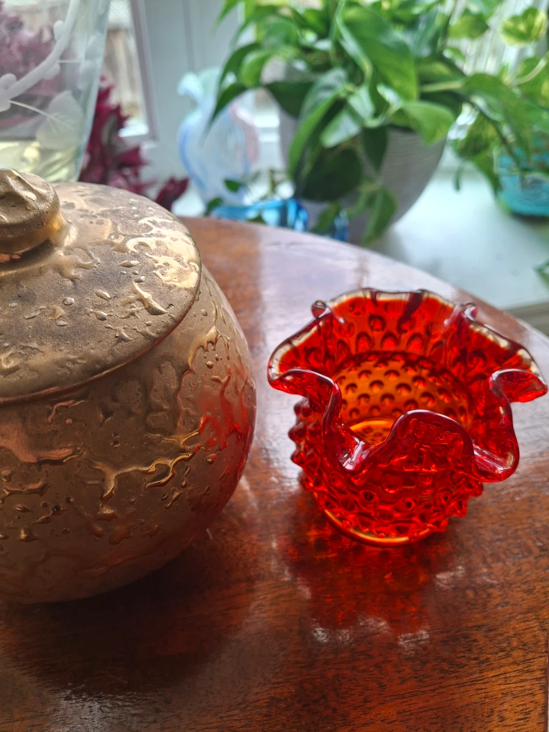 Small red vintage Fenton hobnail dish/vase - photo 2