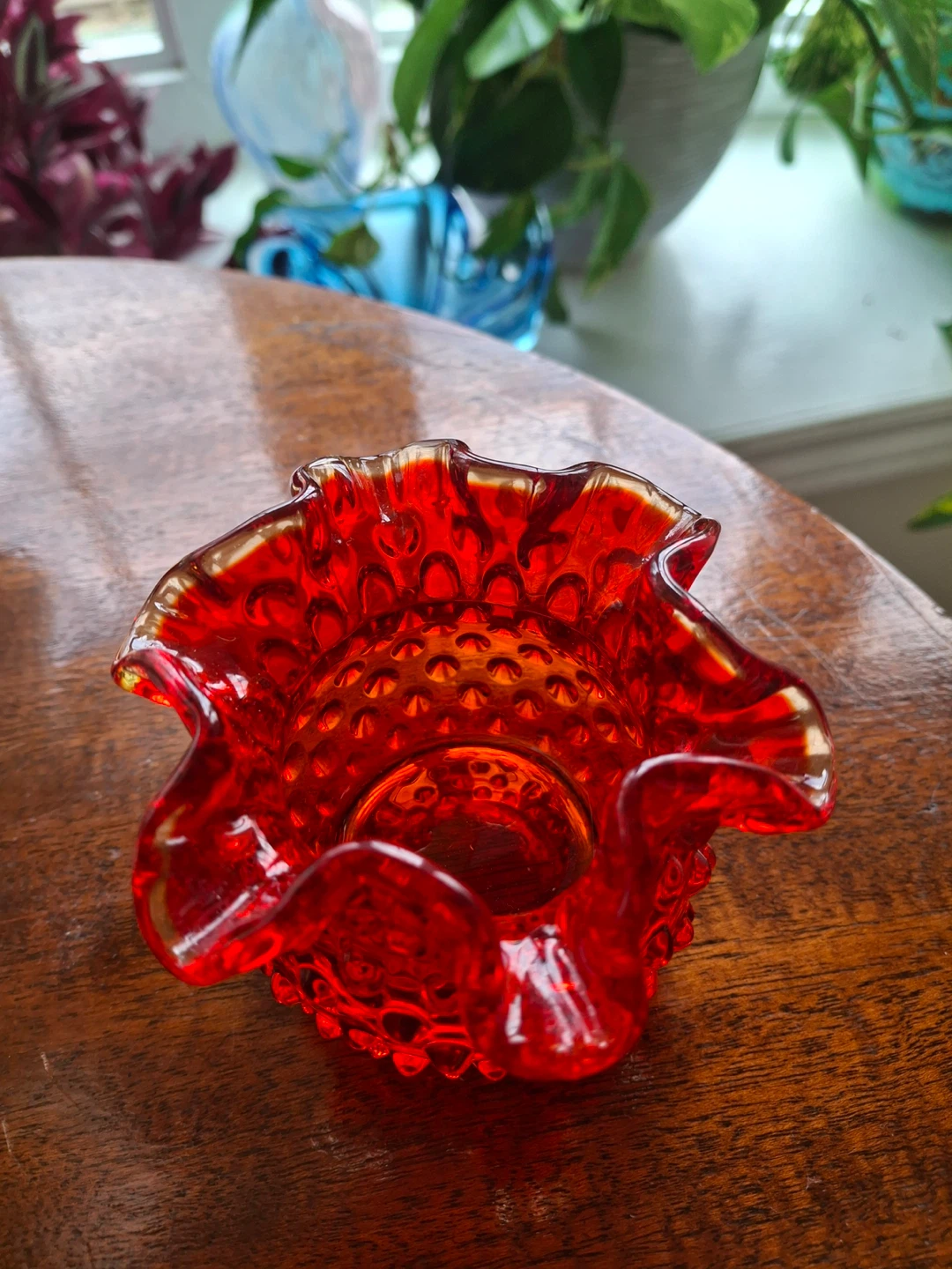 Small red vintage Fenton hobnail dish/vase - photo 3