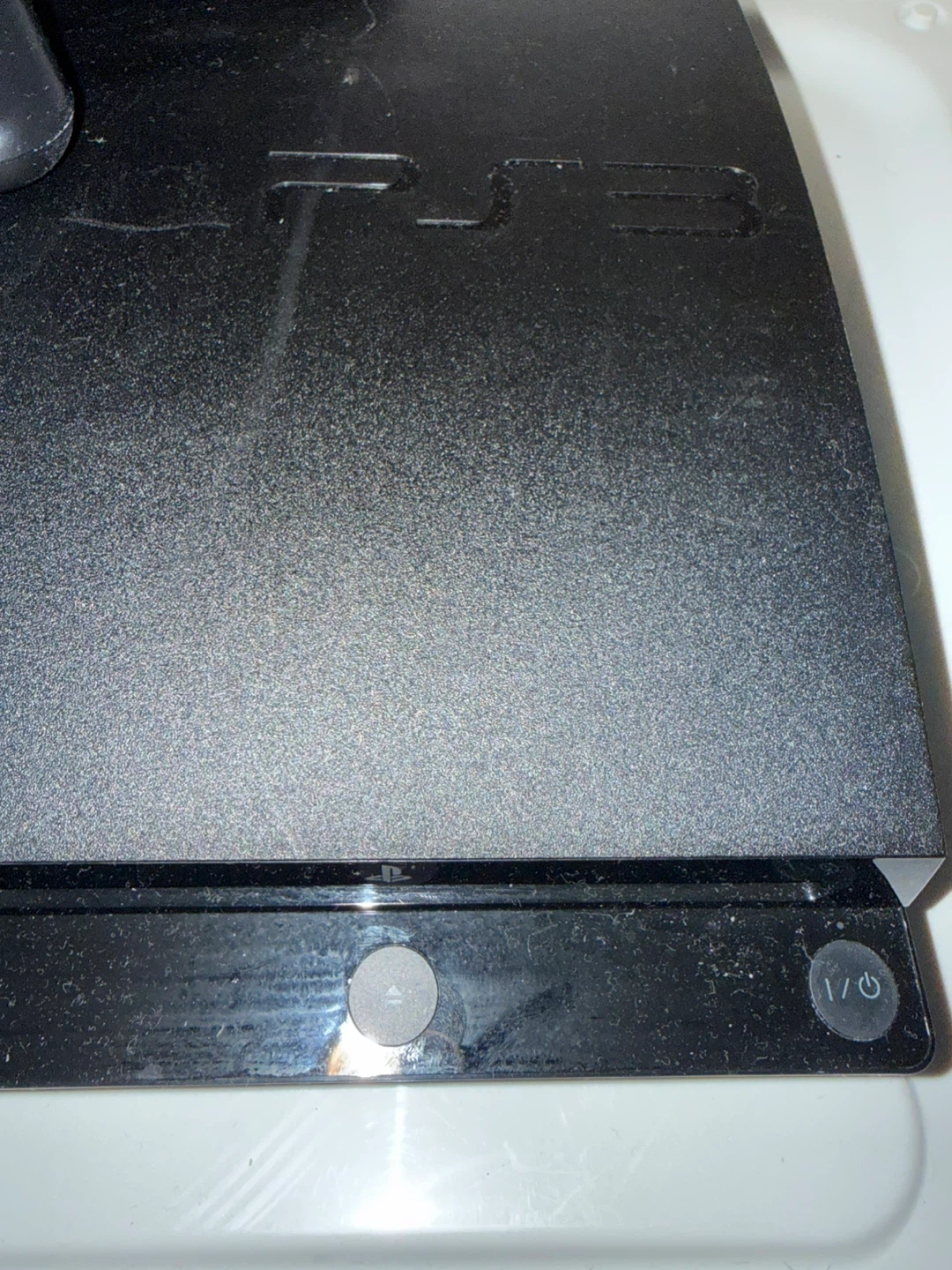 PS3 and controller - No cables, not sure if working - photo 3
