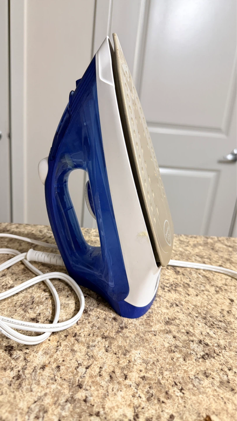 T-fal Steam Essential Plus Iron - photo 4