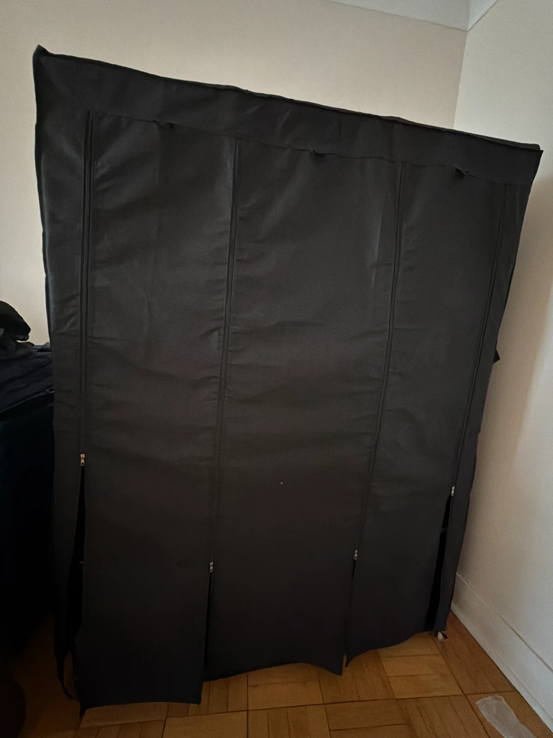 cloth organised - photo 2