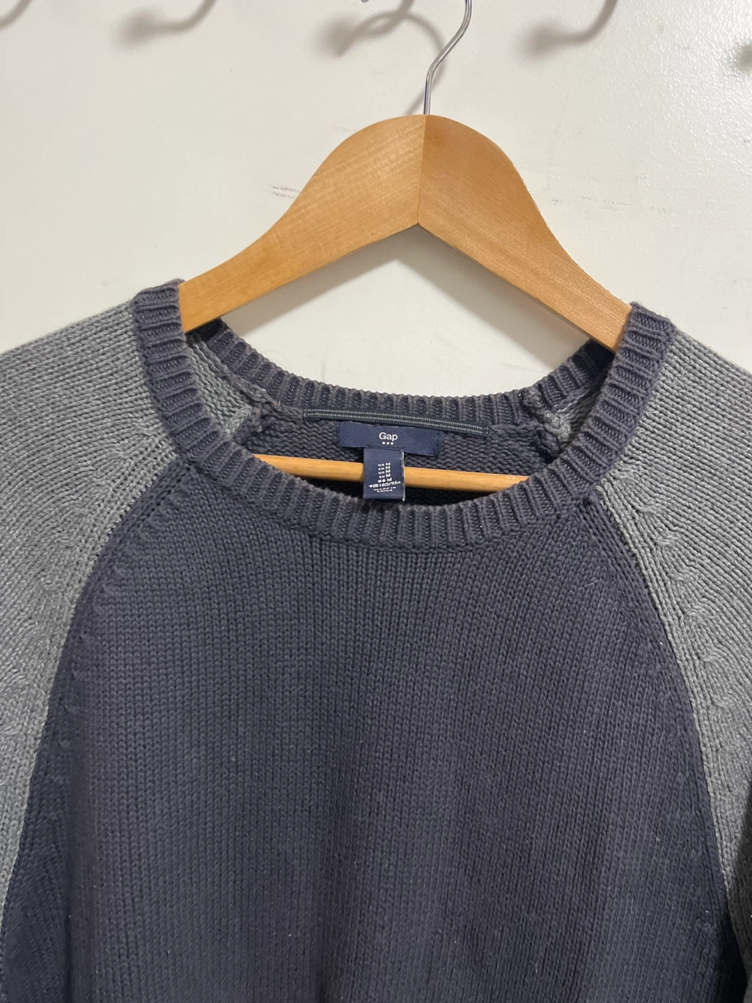 Gap Men's Sweater - photo 2