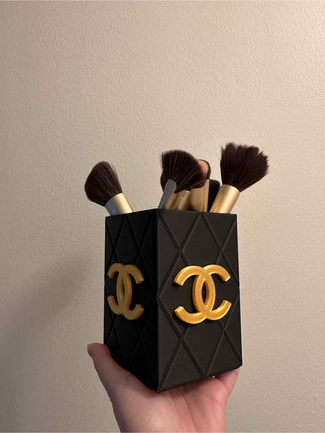 3d print Inspired Makeup Brush Holder