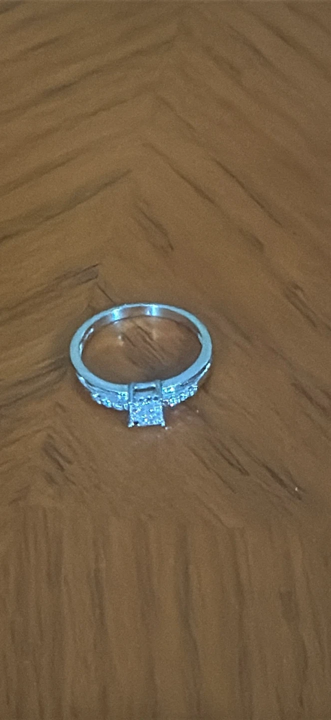14K Diamond Ring - photo 3