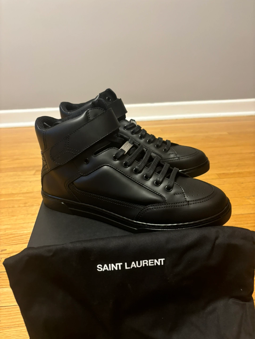 Saint Laurent Sneakers