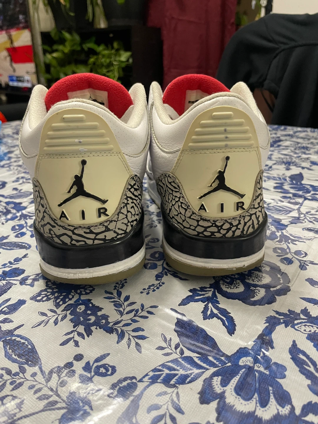 Air Jordan 3 Retro White Cement - photo 5