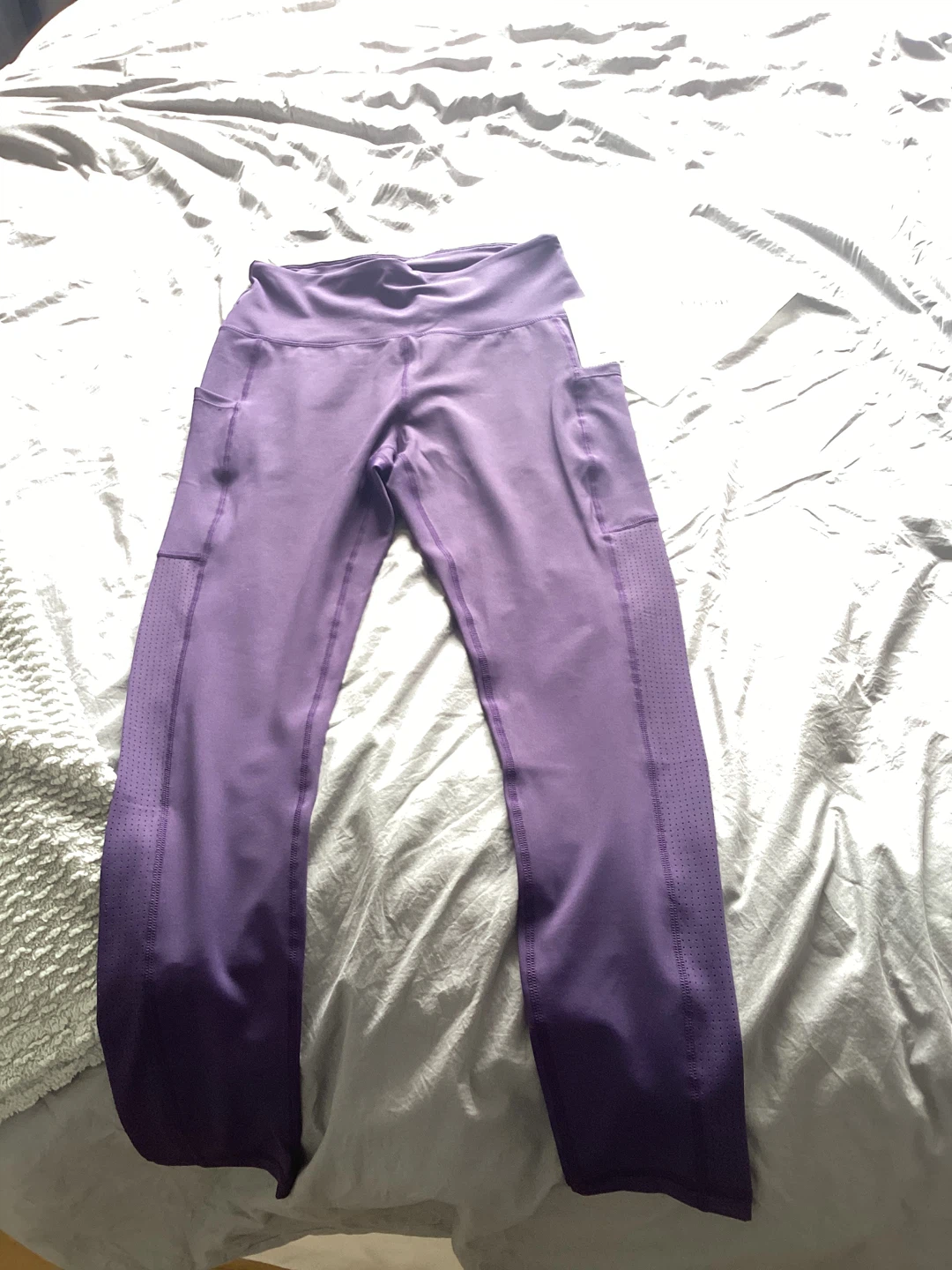 New High Waisted Leggings with side Pockets - size small - photo 3