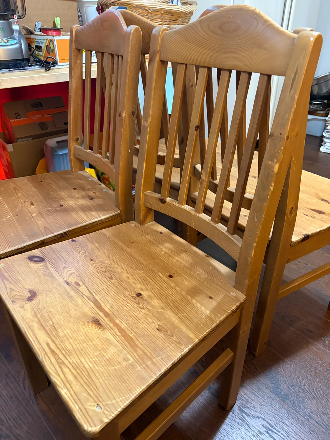 Set of 4 Wooden Dining Chairs - photo 3