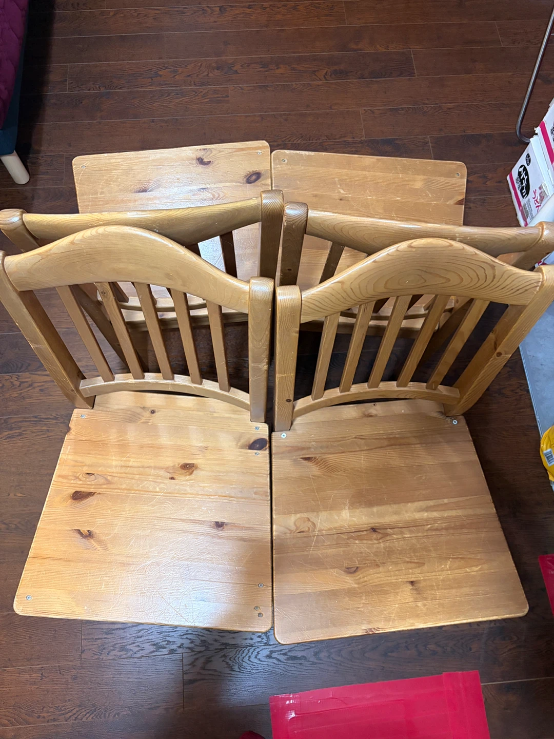 Set of 4 Wooden Dining Chairs - photo 2
