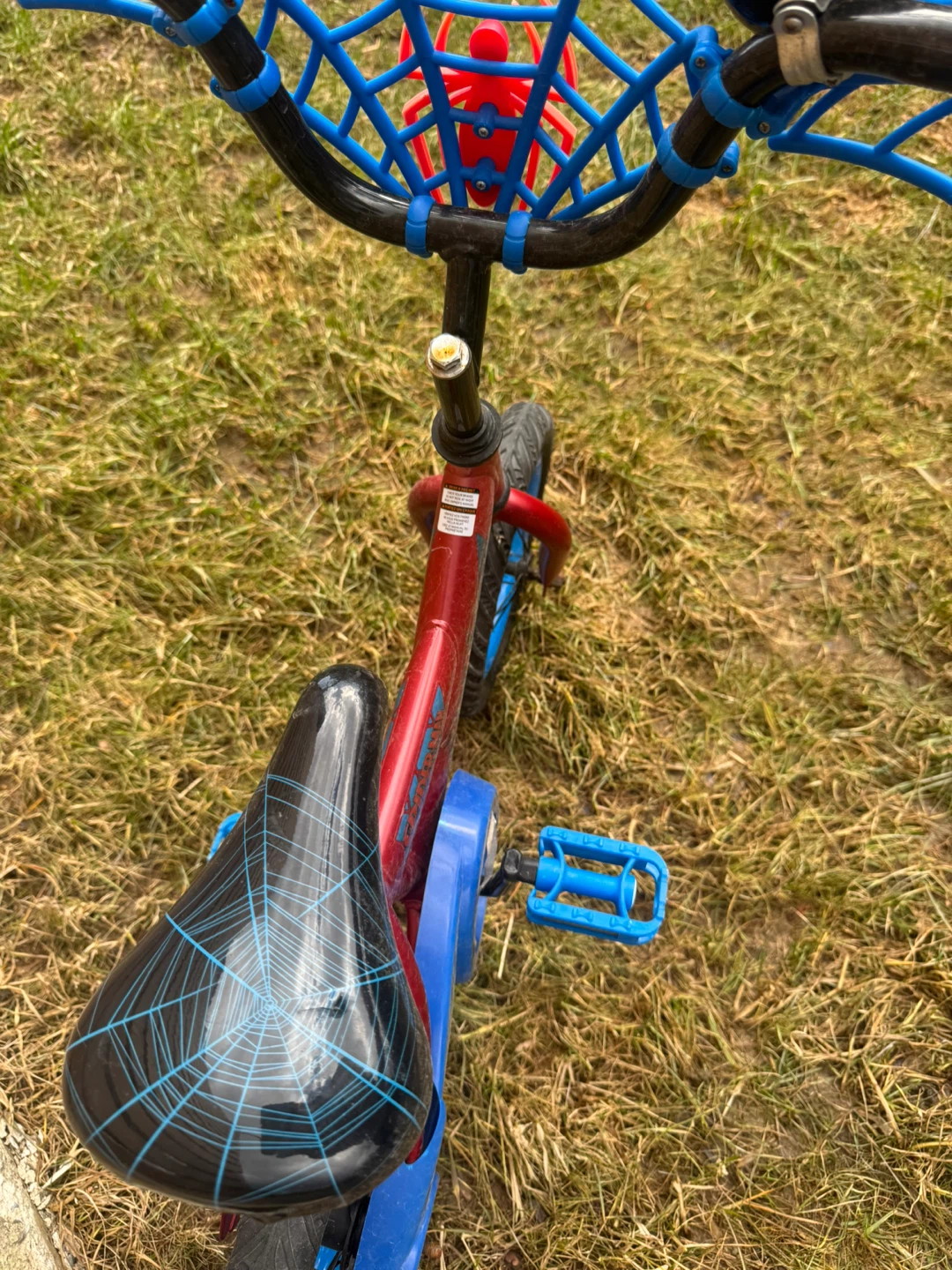 MARVEL SPIDER-MAN KIDS 12INCH BIKE - photo 2