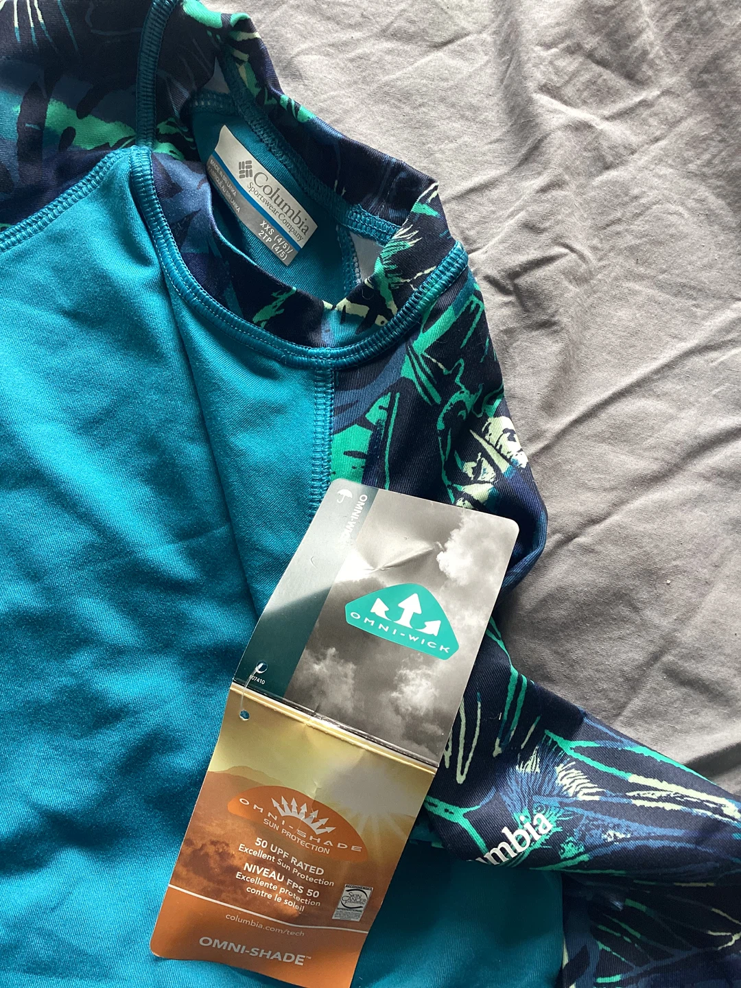 Columbia Kids' Long Sleeve Sun Guard Shirt aged 4-5yrs - photo 4