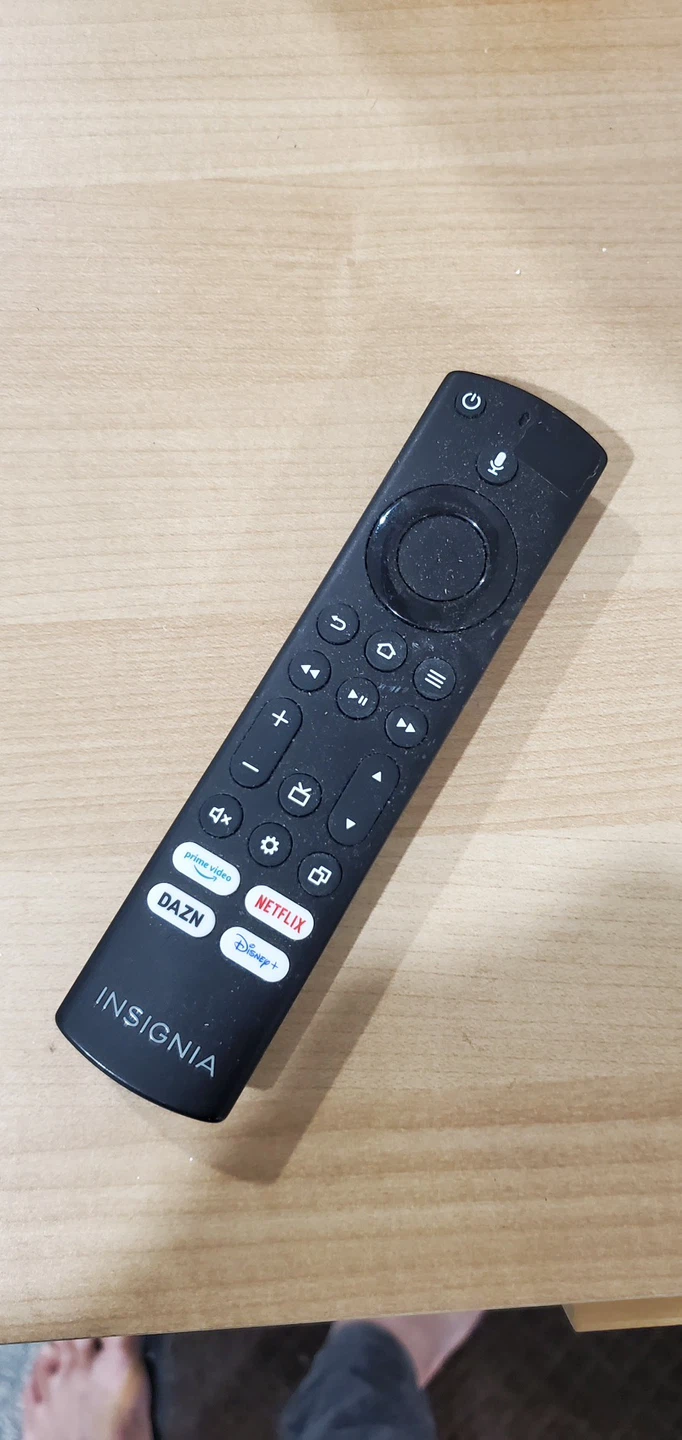 SALE! Insignia 24" Smart LED TV - photo 5