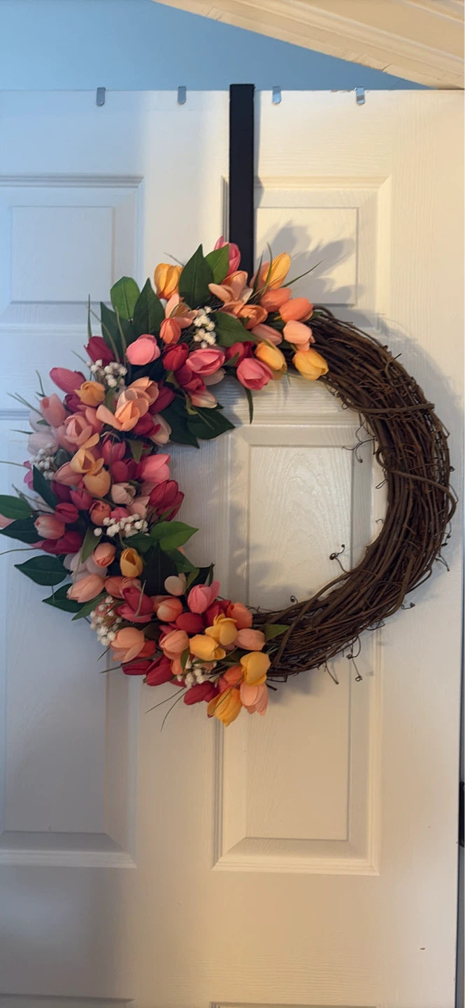Spring Tulip Wreath