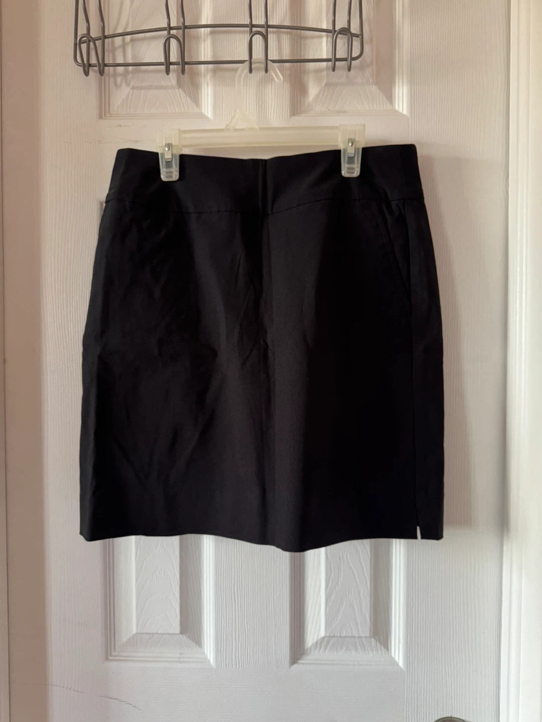 S.C. & CO. Tummy Control Skirt Size 4