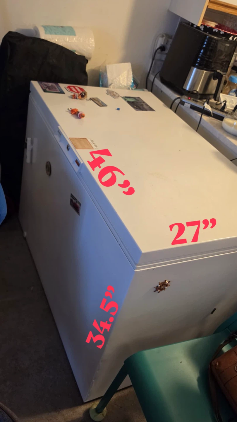 White Chest Freezer