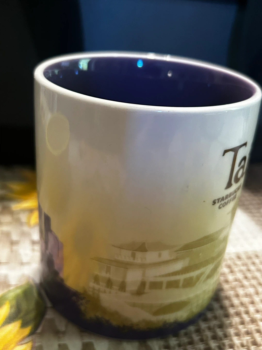 Starbucks Taipei City Mug 16 oz - photo 4