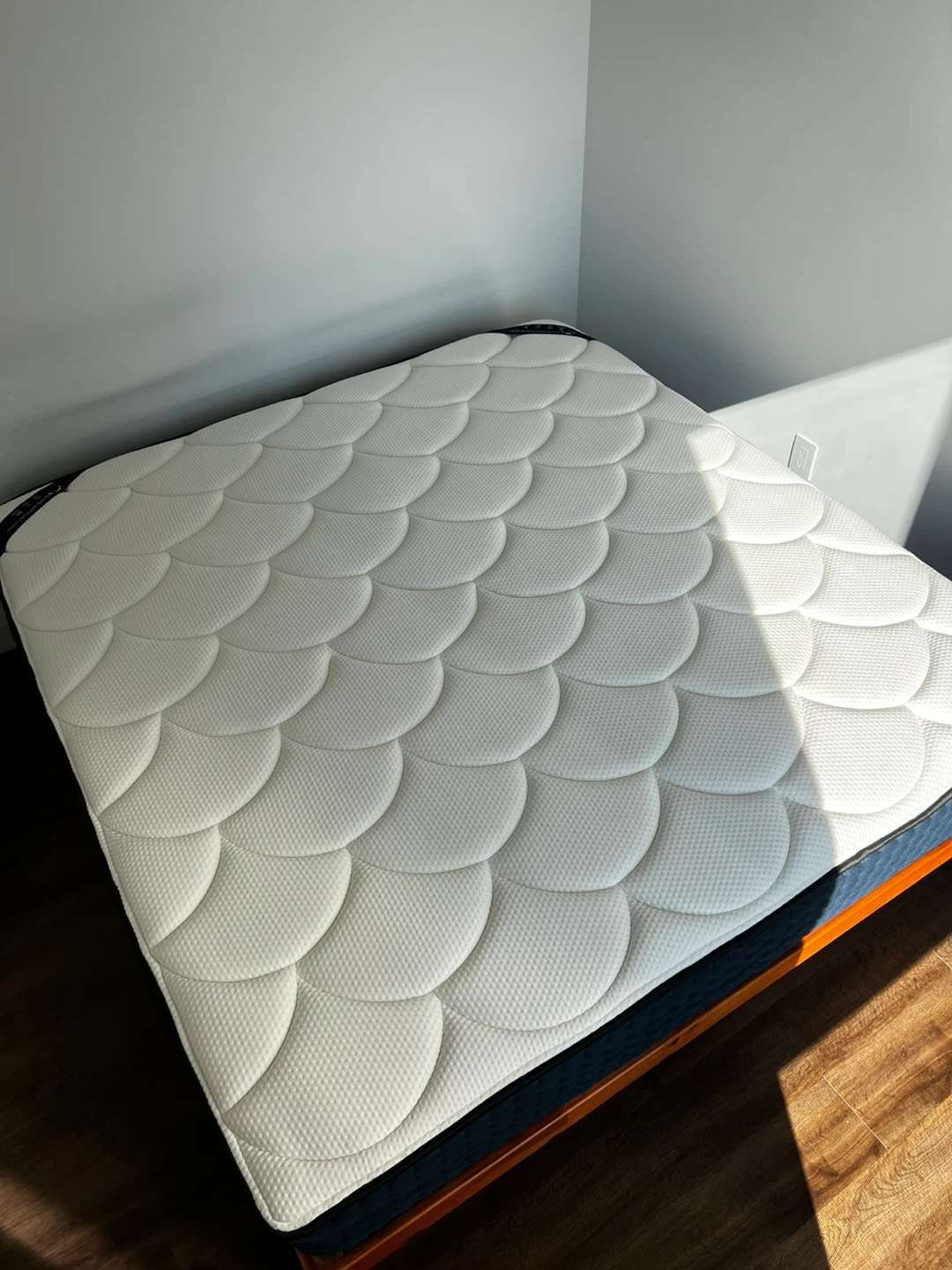 DreamCloud Mattress - King Size - photo 2