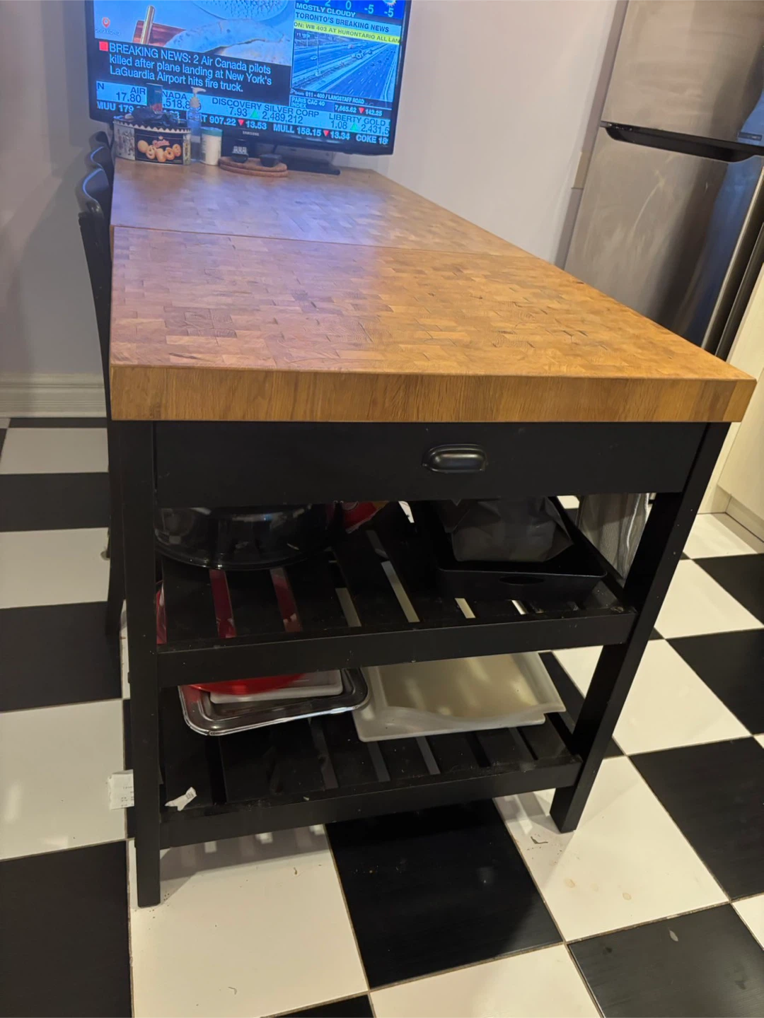 IKEA dining table (Small one and large one) with 3 chairs - photo 2