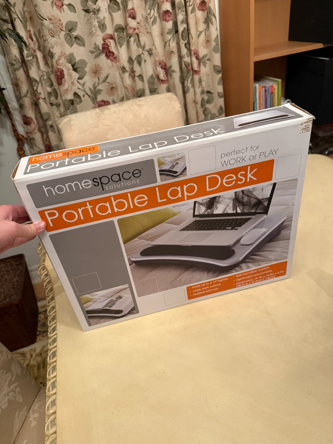 Portable Lap Desk for Bed, Laptop & Reading - Brand New - photo 2