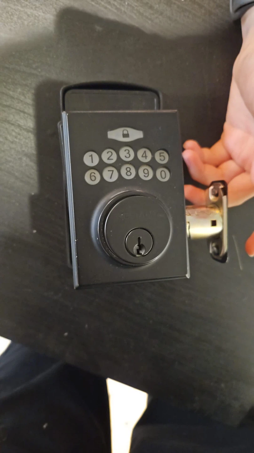 Brinks Electronic Keypad Deadbolt Lock