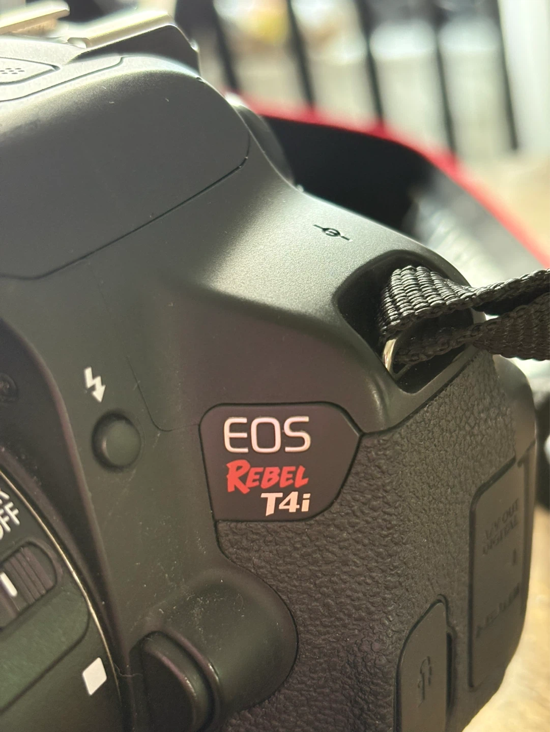 Canon EOS Rebel T4i DSLR Camera - photo 2